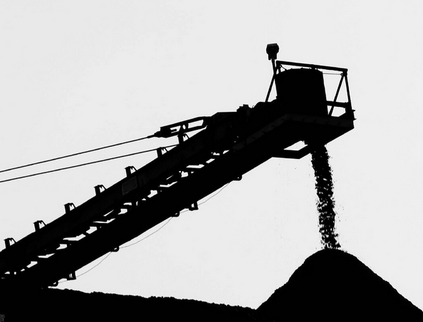 環(huán)形輸送帶現(xiàn)場(chǎng)接頭，輸送帶廠家安裝經(jīng)驗(yàn)